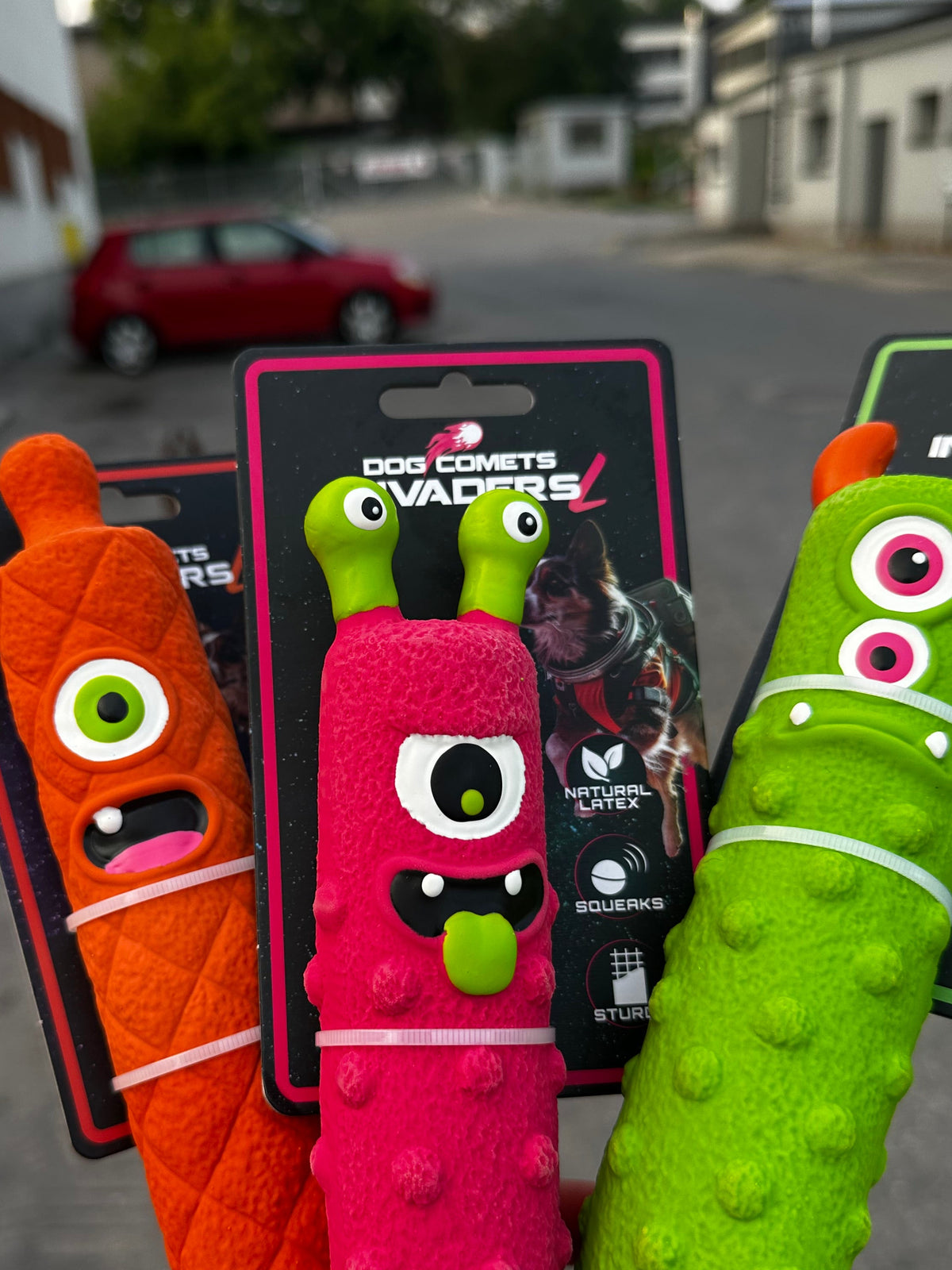 Dog Comets Invaders L