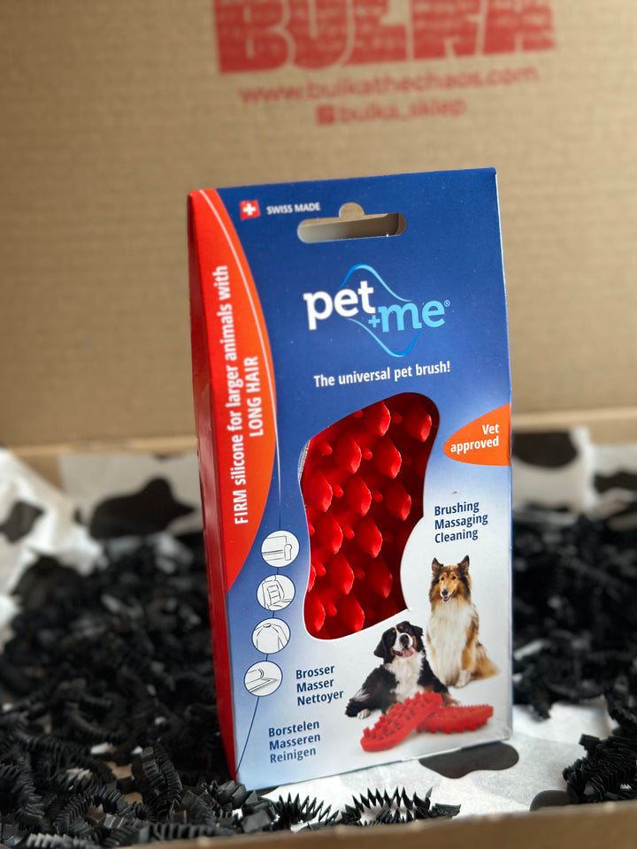 Pet+Me – Silikonowa Szczotka dla Większych Zwierząt z Długą Sierścią (czerwona)