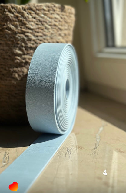 Personalizowana obrożą Biothane 38mm z oryginalną klamrą Cobra i pinami
