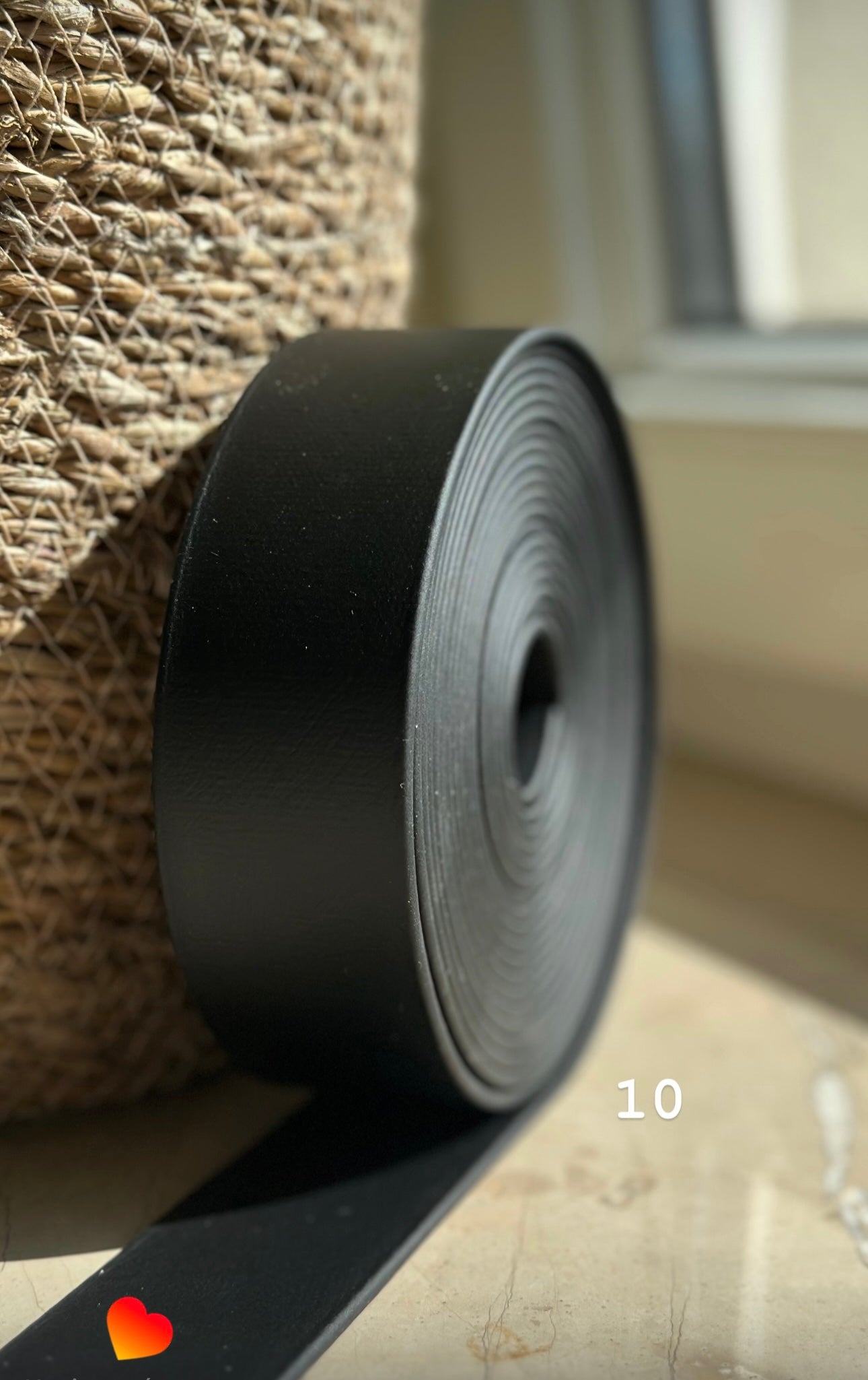 Personalizowana obrożą Biothane 38mm z oryginalną klamrą Cobra i pinami