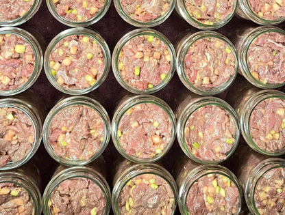 Hau in the Jar – Jeleń z cukinią i jabłkami 350g