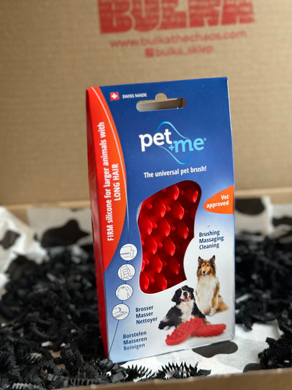 Pet+Me – Silikonowa Szczotka dla Większych Zwierząt z Długą Sierścią (czerwona)